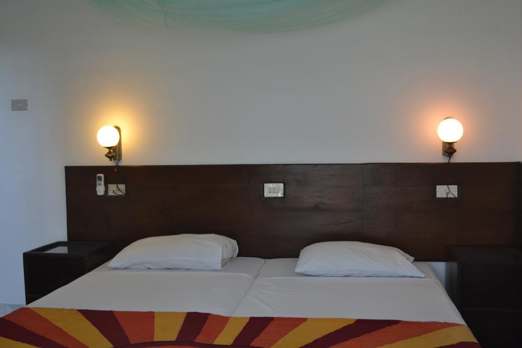 Villa Jayananda Dikwella Sur Habitación foto